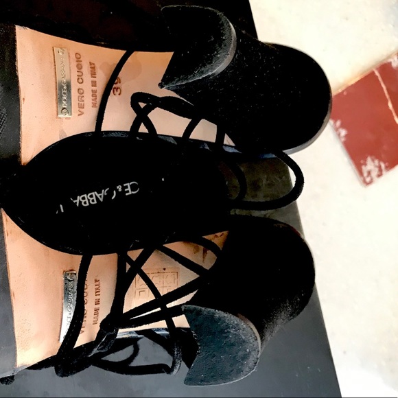 ✨SOLD✨Dolce & Gabbana strappy heels - Picture 7 of 10